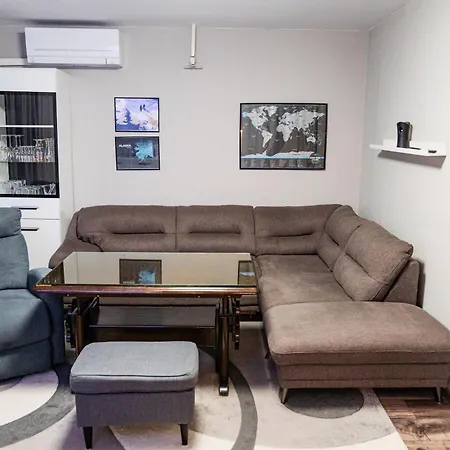 Viewtopia - Where Glows Beneath Your Feet By Flat Mаnаger Apartmán