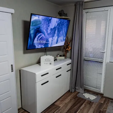 Viewtopia - Where Glows Beneath Your Feet By Flat Mаnаger *