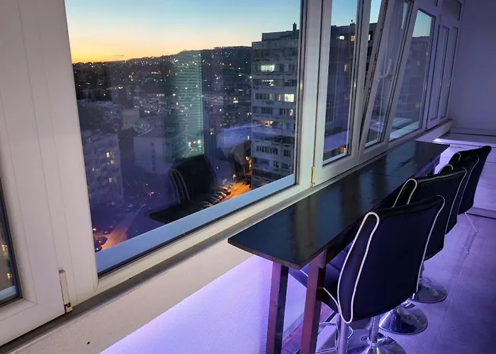 Viewtopia - Where Glows Beneath Your Feet By Flat Mаnаger Lejlighed