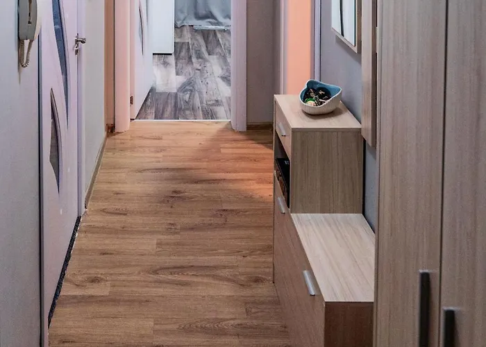 Viewtopia - Where Glows Beneath Your Feet By Flat Mаnаger Lejlighed